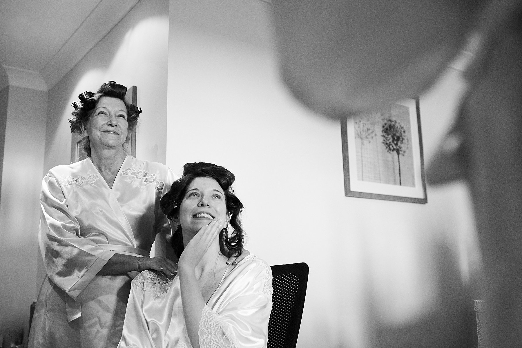 emotional picture of bride and her mother